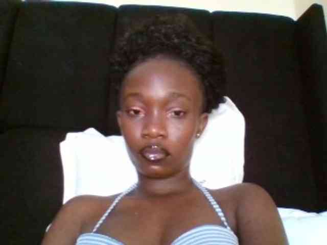 kourtcali webcam