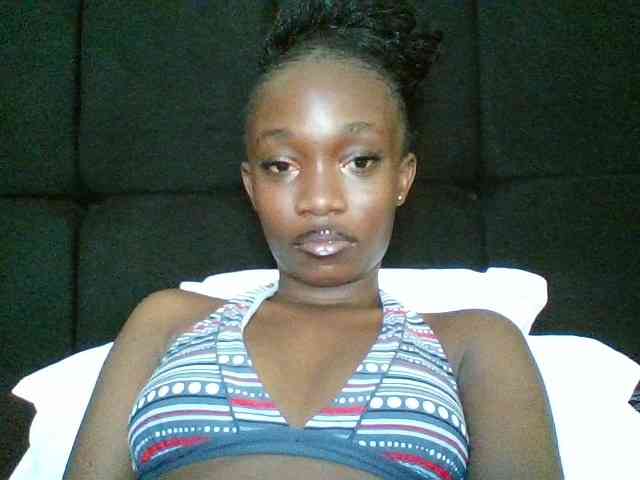 kourtcali webcam