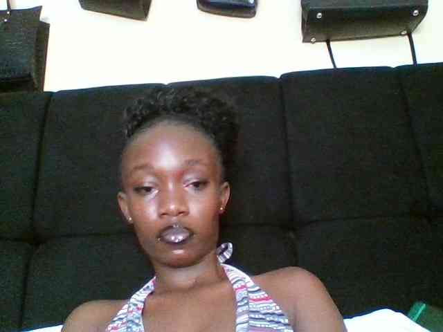 kourtcali webcam