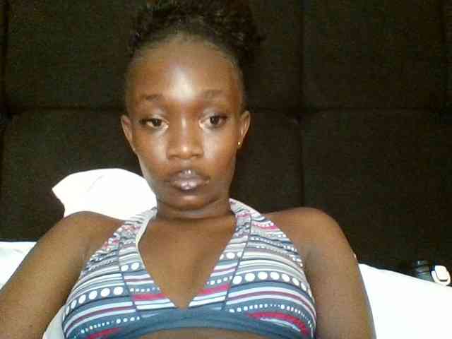kourtcali webcam