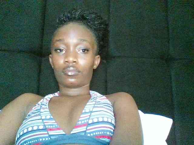 kourtcali webcam