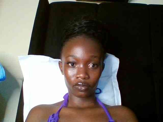 kourtcali webcam