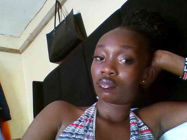 kourtcali webcam
