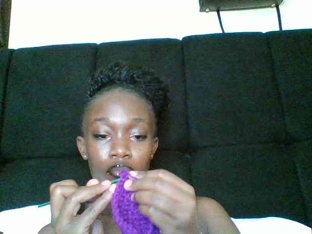 kourtcali webcam