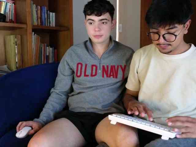 LukeandSimon Live Webcam on BongaCams