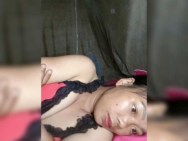 trieungan89 live cam on BongaCams