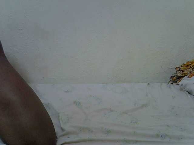 Queentafa23 live cam on BongaCams