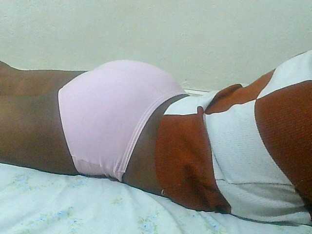 Queentafa23 live webcam show