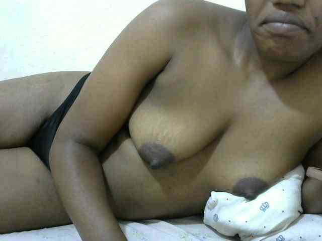 Queentafa23 webcam
