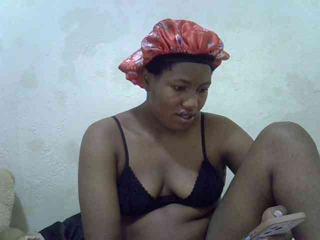 Queentafa23 webcam
