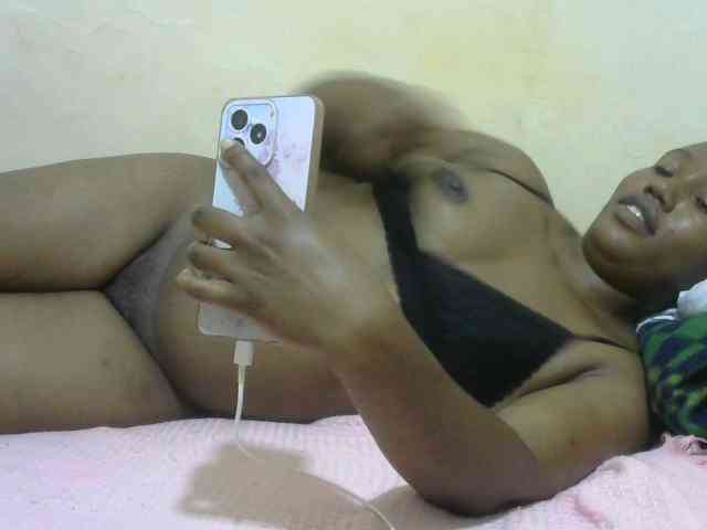 Queentafa23 webcam