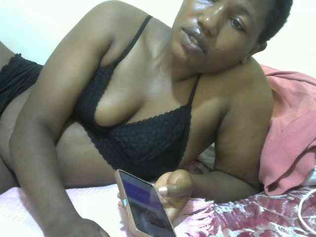 Queentafa23 webcam