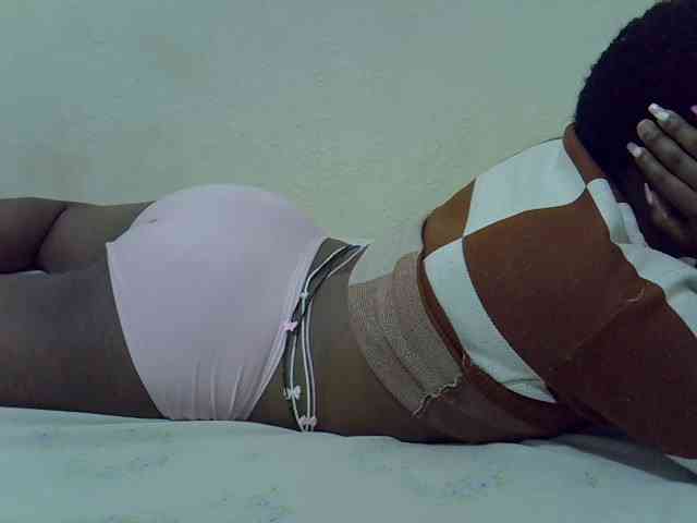 Queentafa23 webcam