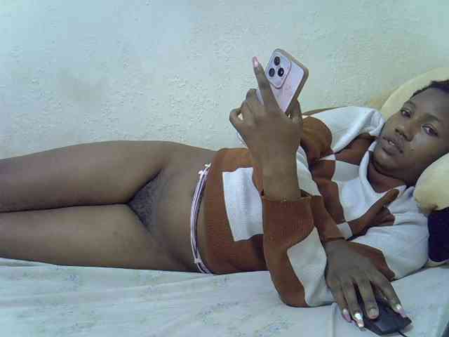 Queentafa23 webcam