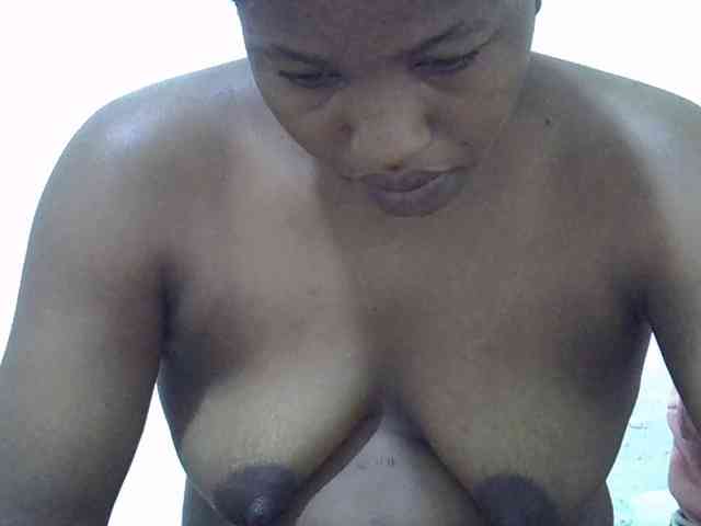 Queentafa23 webcam