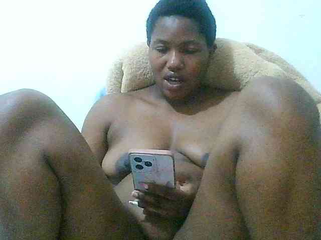 Queentafa23 webcam