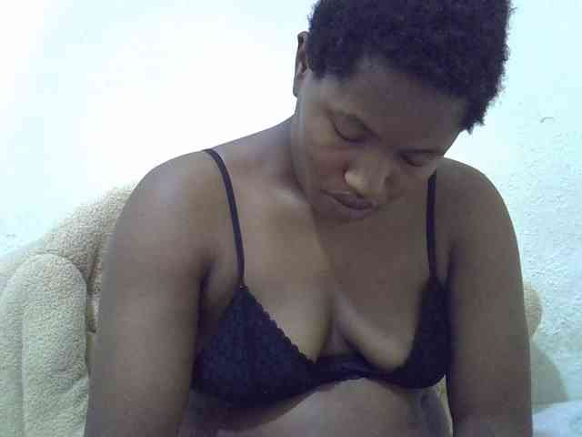 Queentafa23 webcam