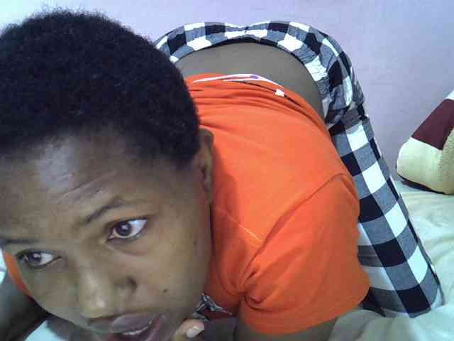 Queentafa23 webcam