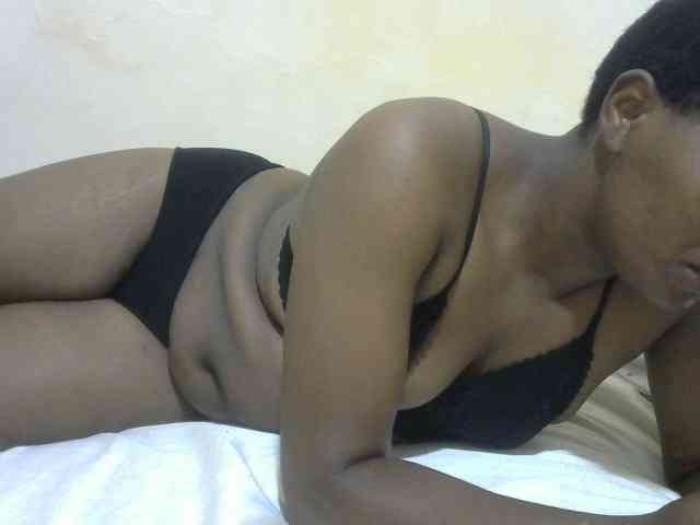 Queentafa23 webcam