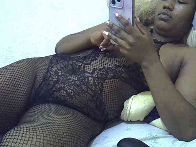 Queentafa23 webcam