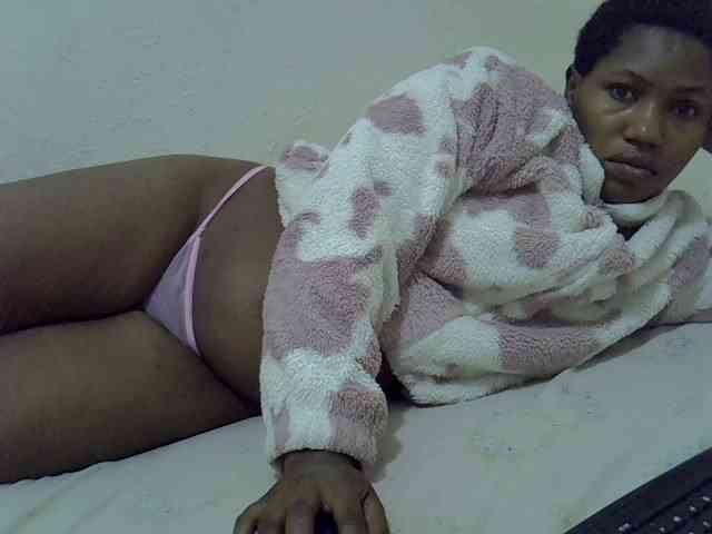 Queentafa23 webcam