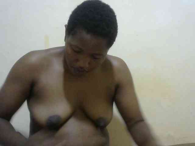 Queentafa23 webcam
