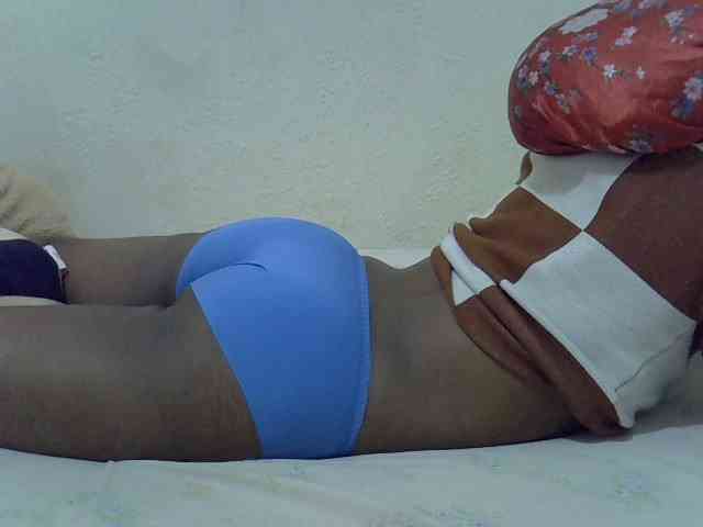 Queentafa23 webcam