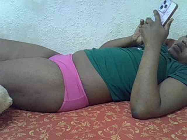 Queentafa23 webcam