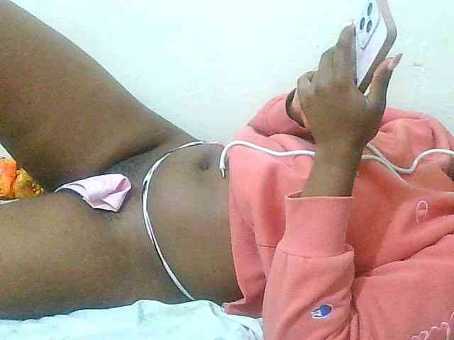 Queentafa23 webcam