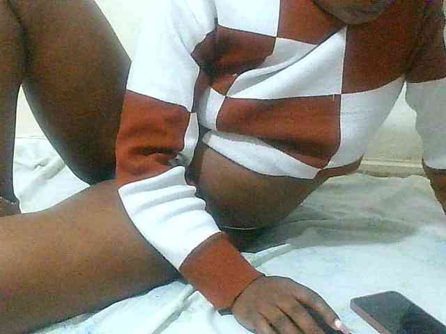 Queentafa23 webcam
