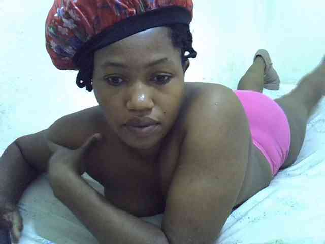 Queentafa23 webcam