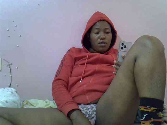 Queentafa23 webcam