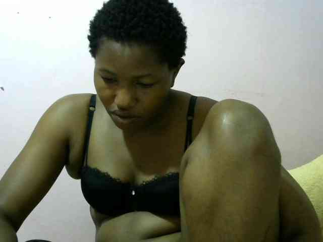 Queentafa23 webcam