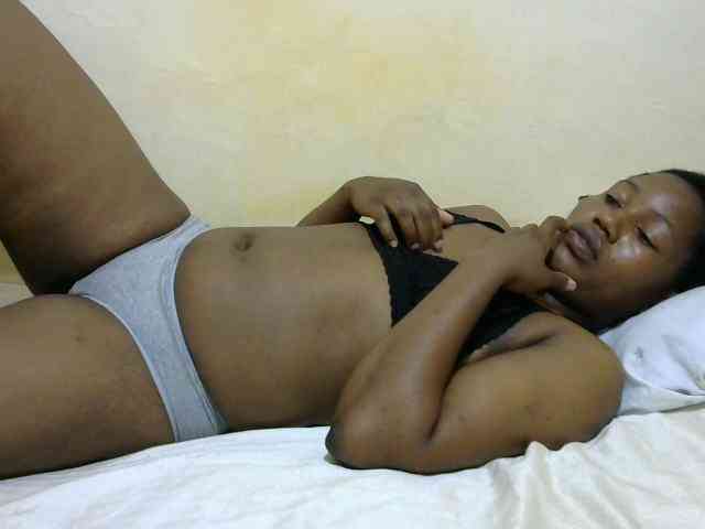 Queentafa23 webcam