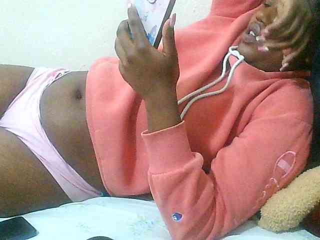 Queentafa23 webcam
