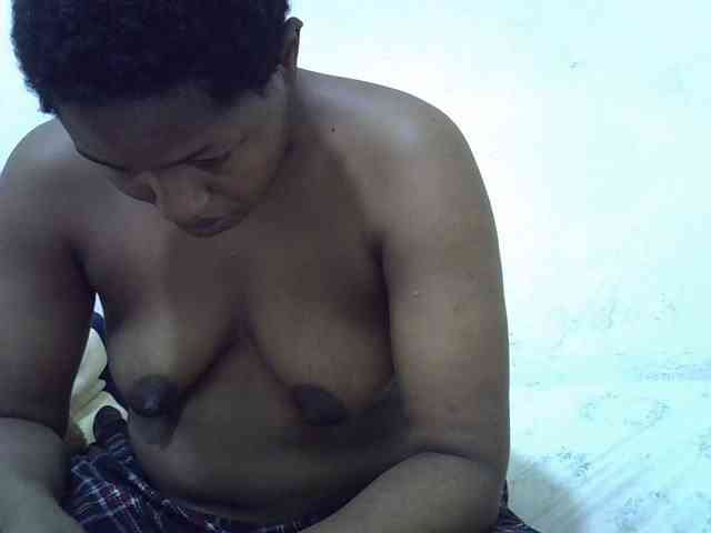 Queentafa23 webcam