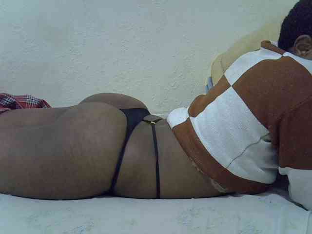 Queentafa23 webcam