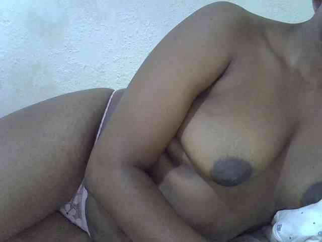 Queentafa23 webcam