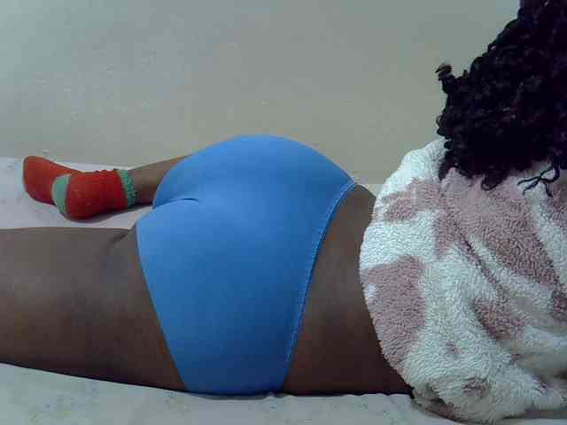 Queentafa23 webcam