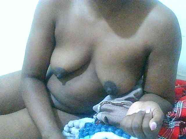 Queentafa23 webcam
