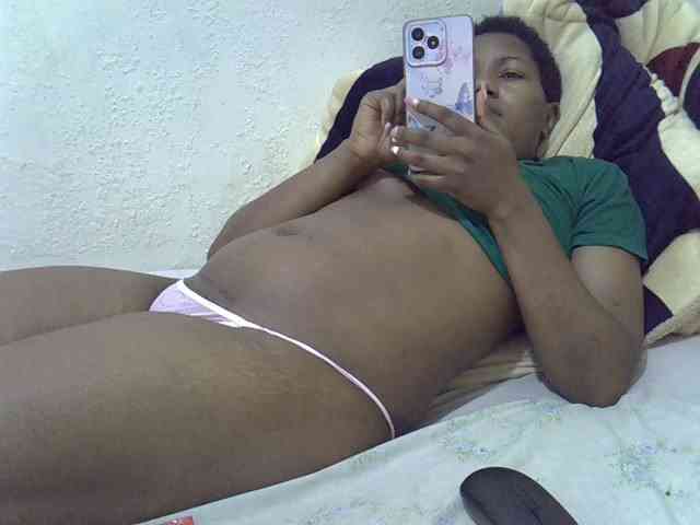 Queentafa23 webcam