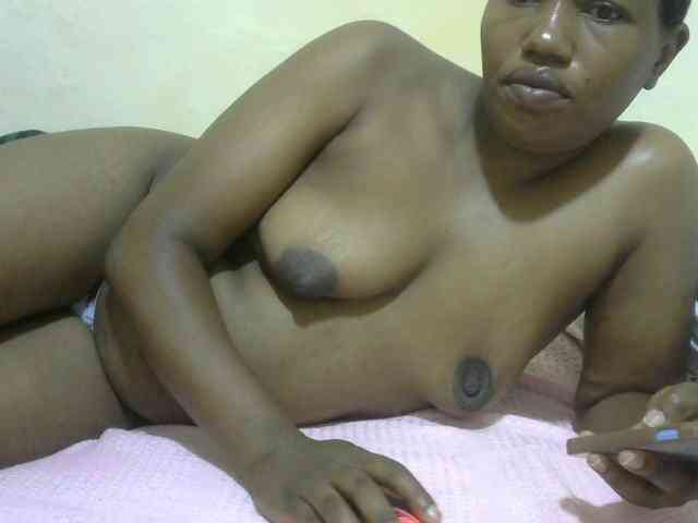 Queentafa23 webcam