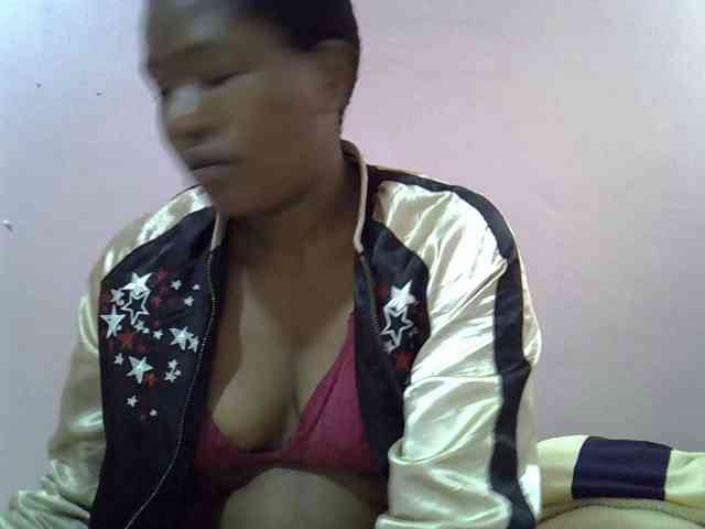 Queentafa23 webcam
