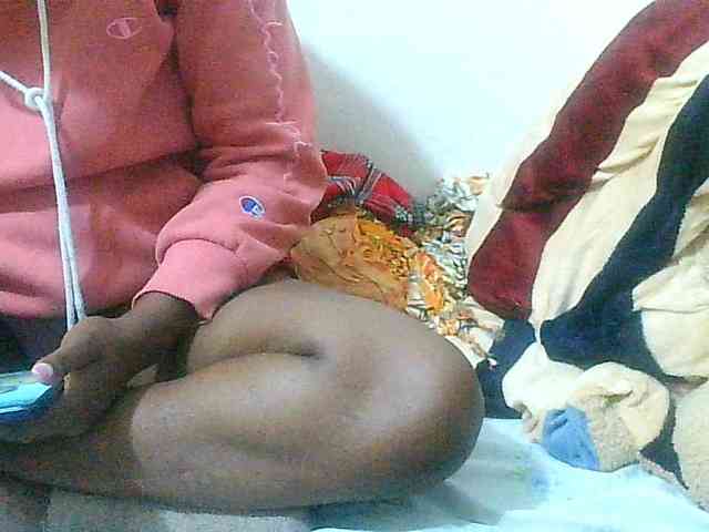 Queentafa23 webcam