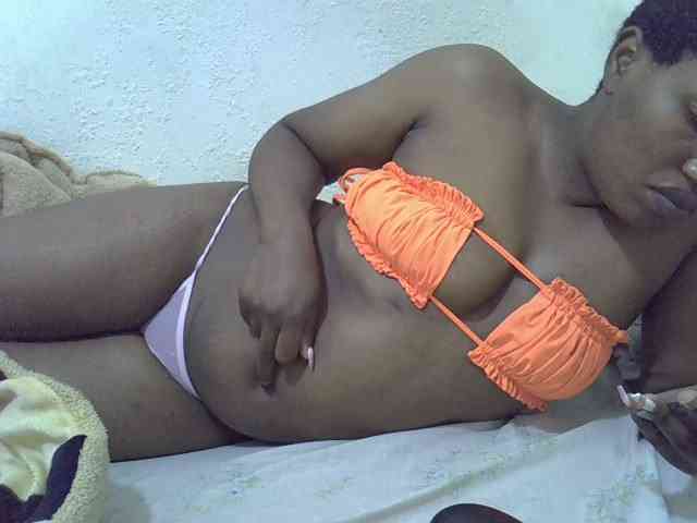 Queentafa23 webcam