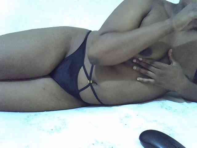 Queentafa23 webcam