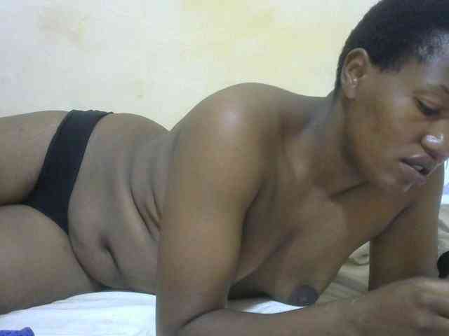 Queentafa23 webcam
