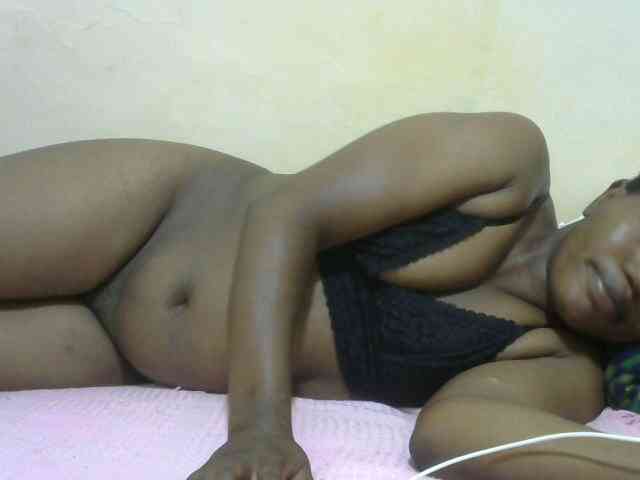 Queentafa23 webcam