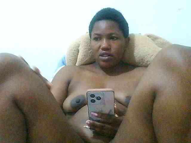 Queentafa23 webcam