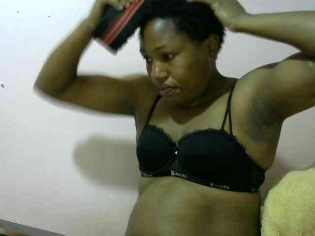 Queentafa23 webcam